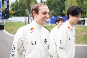 Hans Sama：Caps把大部分时间用在看和英雄联盟有关的数据