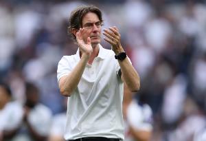 弗兰克：布伦南·约翰逊能出战森林 我有时会和其他教练喝一杯