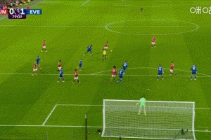 皮克福德3次获得英超月度最佳扑救奖项，与奥纳纳并列第一