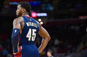 三分11中1！米切尔失绝杀&24投仅6中拿17分7助 正负值-12全场最低