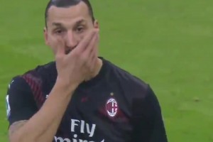 重温邵佳一角球直接破门，邵氏弧线惊艳德意志赛场！