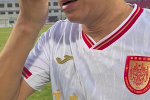 詹俊过往视频：半场比赛11次扑救，德赫亚曾是热刺挥之不去的梦魇