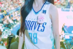 啦啦队都跳成这样了，谁还有心思看篮球赛啊