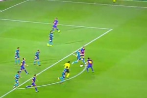 甲亢哥每次出门都有美女相伴……这次和四位女团小姐姐共舞