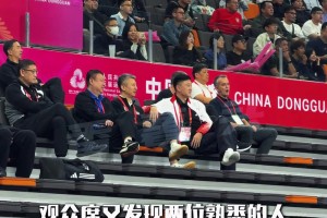 郭导和杜导又来看比赛了...