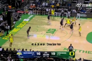 林葳持球突破对手上篮命中，打进NCAA生涯首记运动战进球！