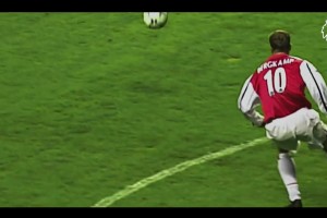 再看依旧震撼！德容：我永远忘不了梅西在我眼前的那个传球！