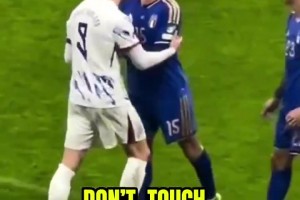 重温经典：2000年亚洲杯杨晨千里走单骑让日本球员目瞪口呆