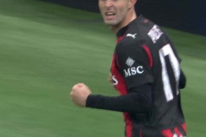 12年前，赫苏斯·纳瓦斯在对阵热刺的比赛中仅用14秒就取得了进球