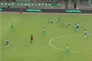 米特里策耽误了王钰栋？媒体人：帮助他走出舒适区，未必是坏事