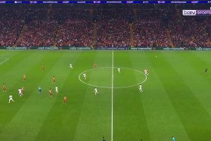 [集锦]欧冠-哈兰德失良机+连续4轮破门终结 曼城0-2药厂