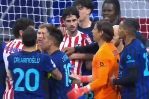 火药味！国米战马竞时的这次冲突让蓝黑众将的军心不稳