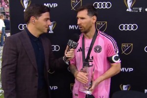 太完美了！梅西获得美职联季后赛MVP！6场6球7助率队夺冠！！