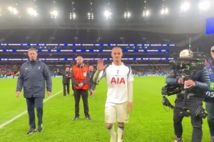 越来越好了！恭喜西蒙斯喜获本场MVP！