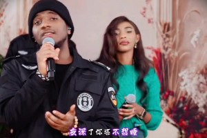 湖人119比132马刺止步八强，詹姆斯老婆在通道等候布朗尼和詹姆斯