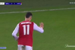 阿森纳3-0布鲁日！马丁内利边路过人爆射破门！门将扑救无可奈何