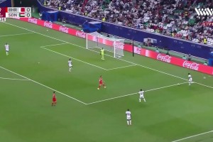 草台班子？黄潜欧冠主场赛前放欧联主题歌