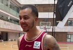浙江男篮记录队内日常：听说你们想让约老师把头发留回来